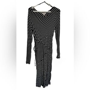 Fitted Maternity Dress!